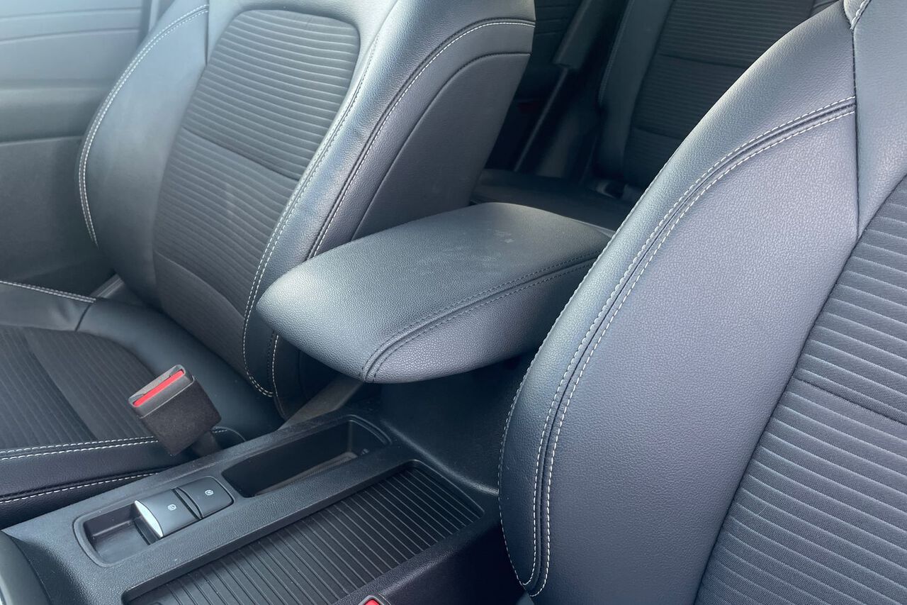 FORD KUGA, , hi-res
