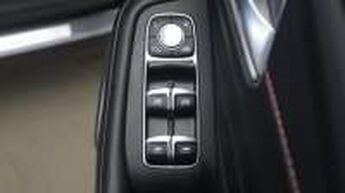 MG MOTOR UK HS, , hi-res