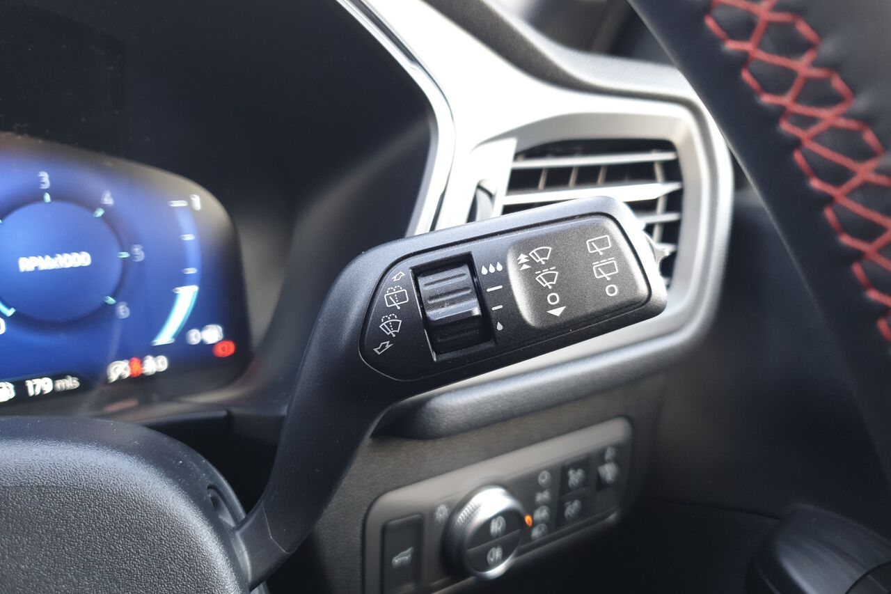 FORD KUGA, , hi-res