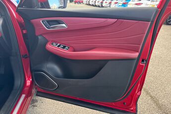 MG MOTOR UK HS, , hi-res