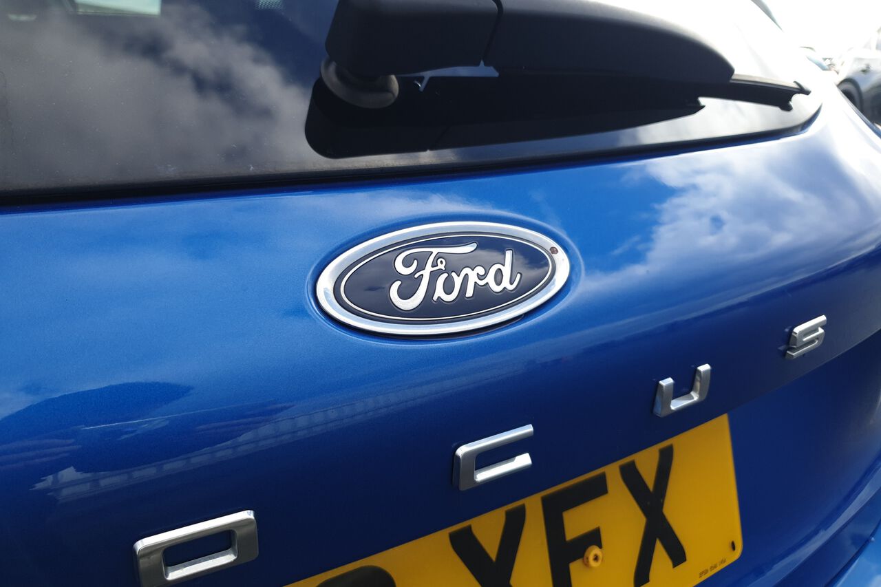 FORD FOCUS, , hi-res