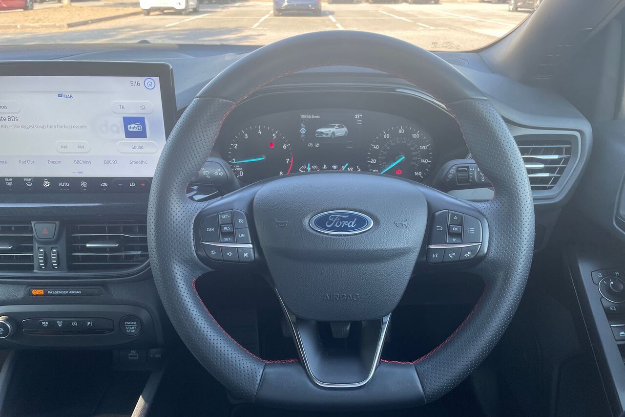 FORD FOCUS, , hi-res