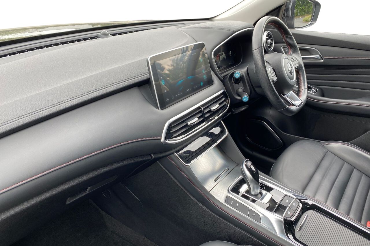 MG MOTOR UK HS, , hi-res