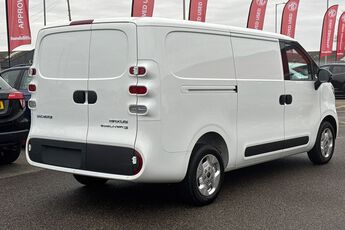 MAXUS DELIVER 5, , hi-res