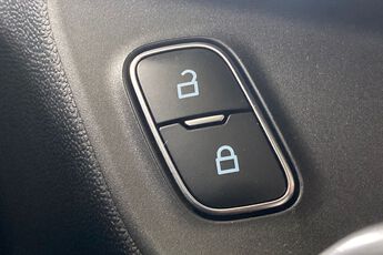 FORD FIESTA, , hi-res