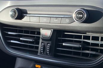 FORD FOCUS, , hi-res