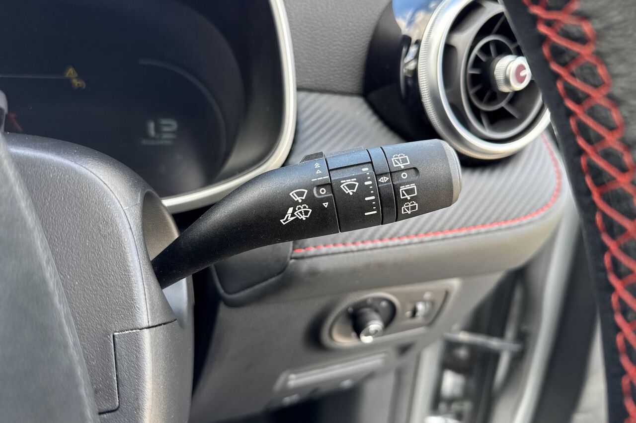 MG MOTOR UK ZS, , hi-res