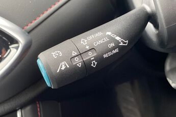 MG MOTOR UK HS, , hi-res