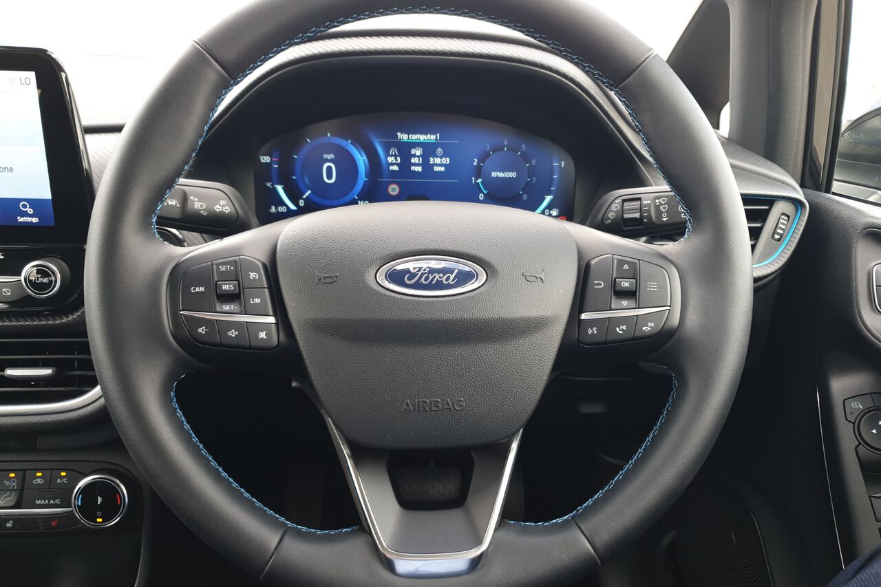 FORD FIESTA, , hi-res