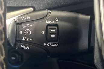 PEUGEOT 3008, , hi-res