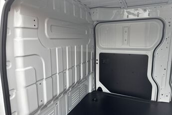 MAXUS DELIVER 5, , hi-res
