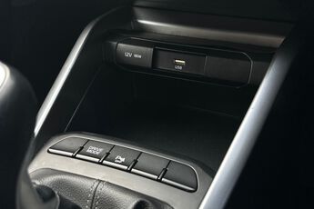 KIA STONIC, , hi-res