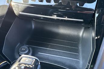 PEUGEOT 208, , hi-res