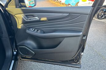 MG MOTOR UK HS, , hi-res