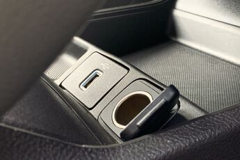 FORD MONDEO, , hi-res