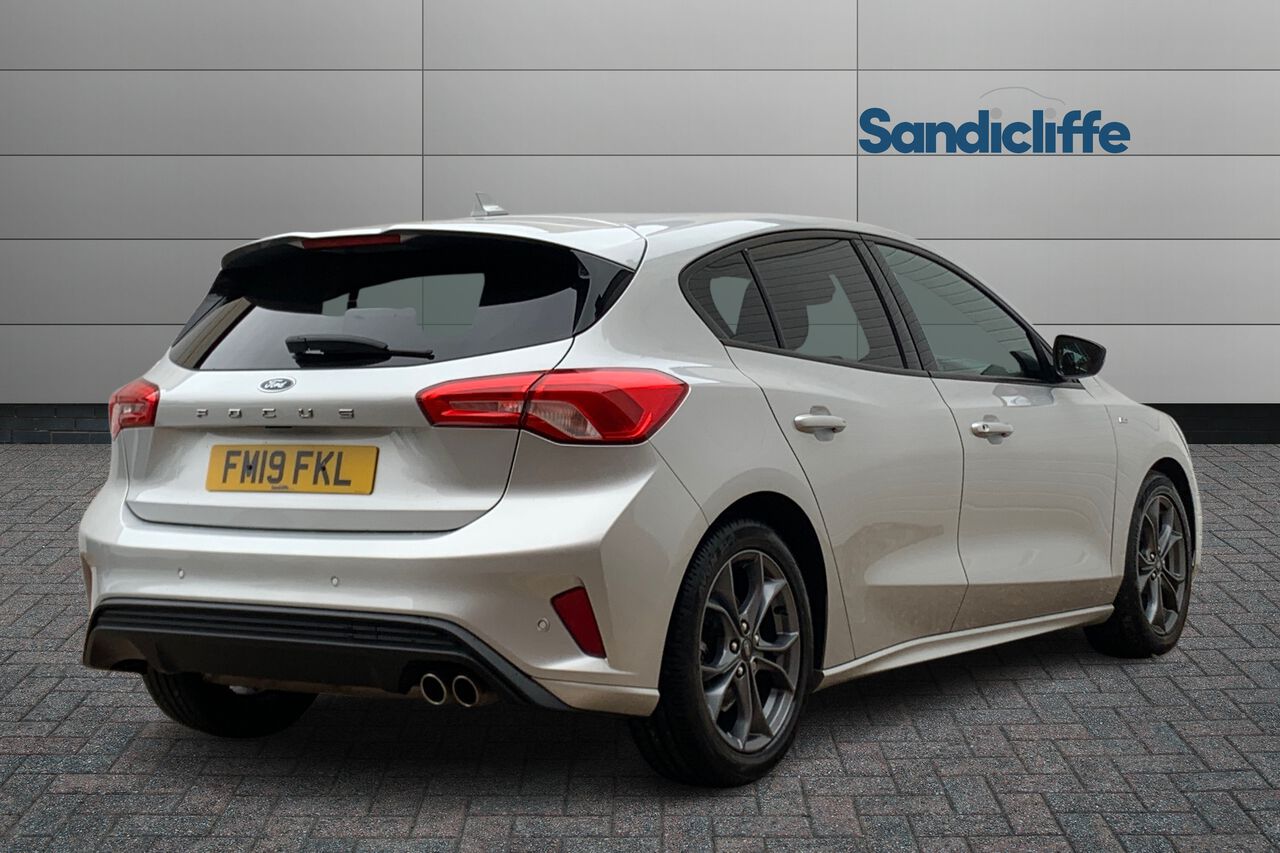 FORD FOCUS, , hi-res