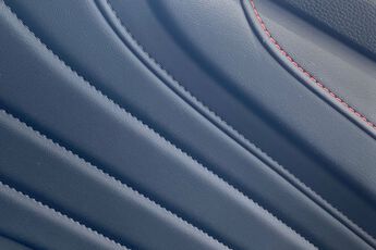 MG MOTOR UK HS, , hi-res