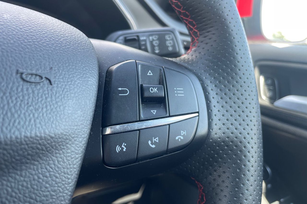 FORD FOCUS, , hi-res