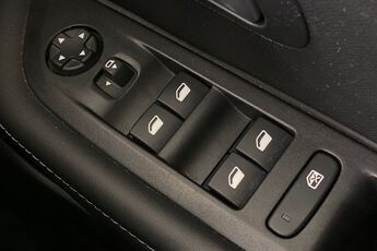 PEUGEOT 208, , hi-res