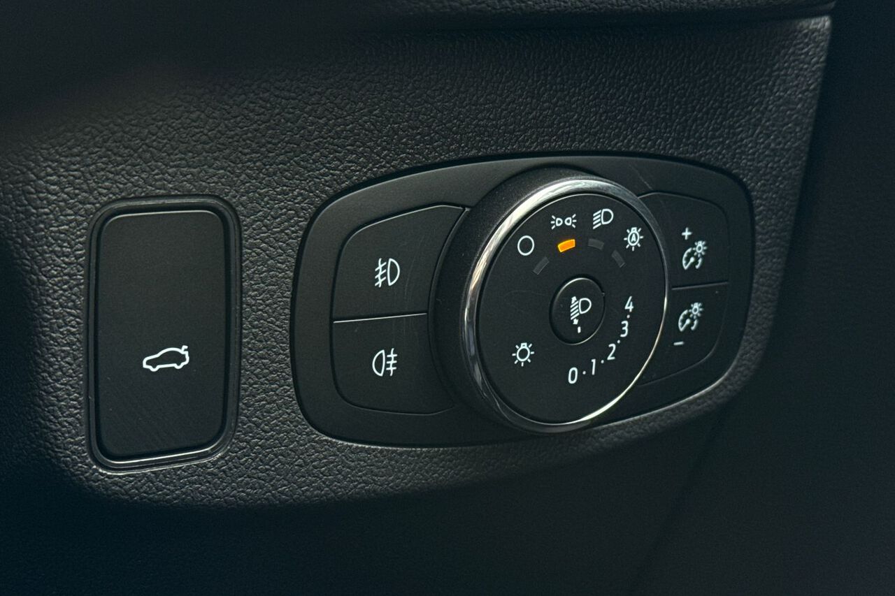 FORD FOCUS, , hi-res