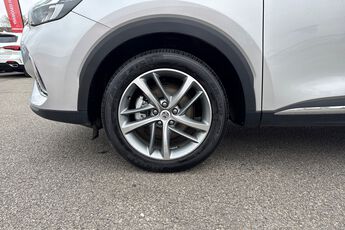 MG MOTOR UK HS, , hi-res