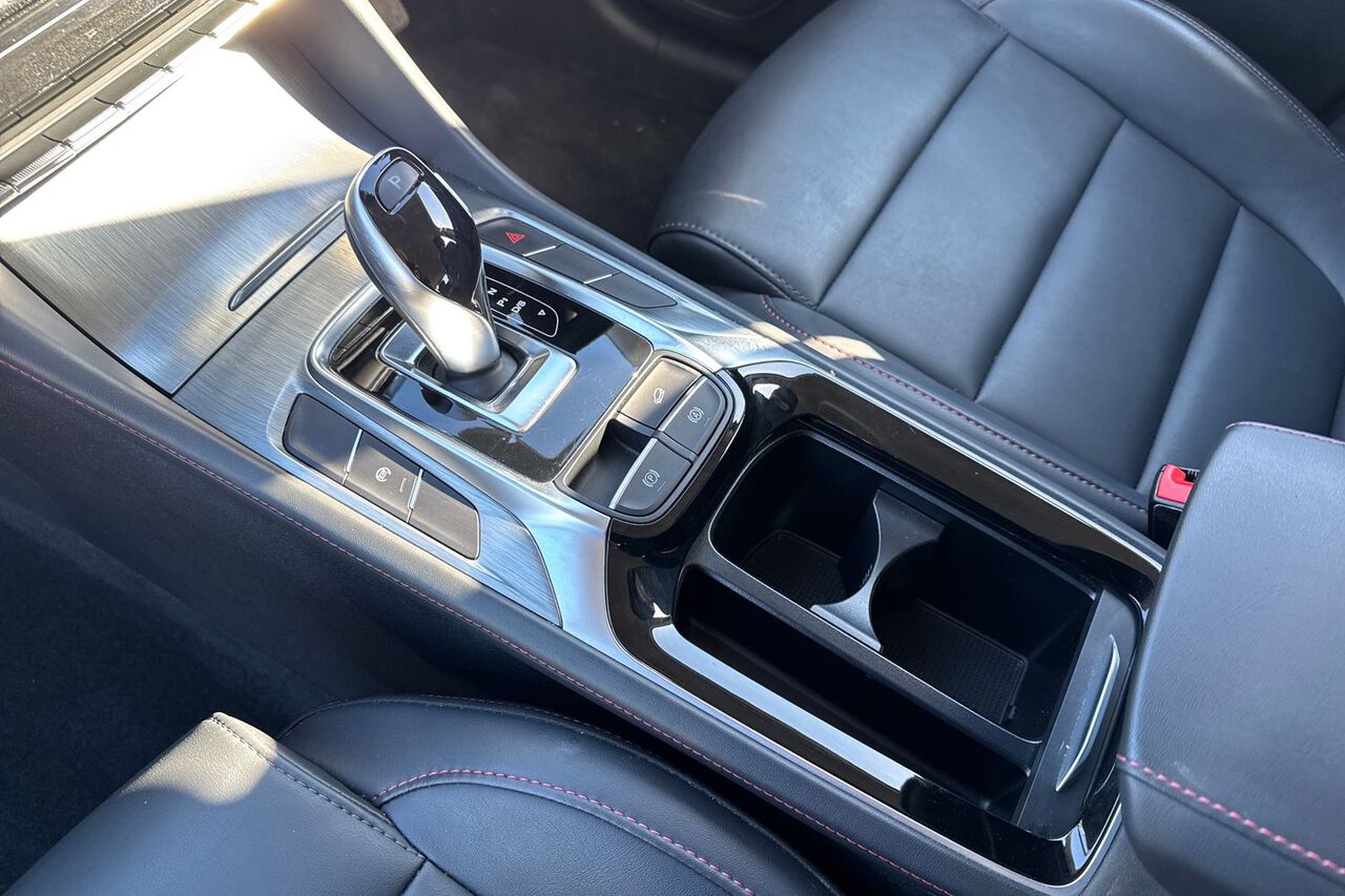 MG MOTOR UK HS, , hi-res