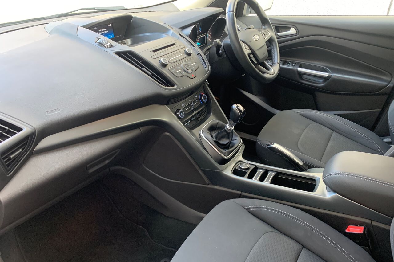 FORD KUGA, , hi-res