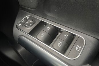 MERCEDES-BENZ GLA, , hi-res