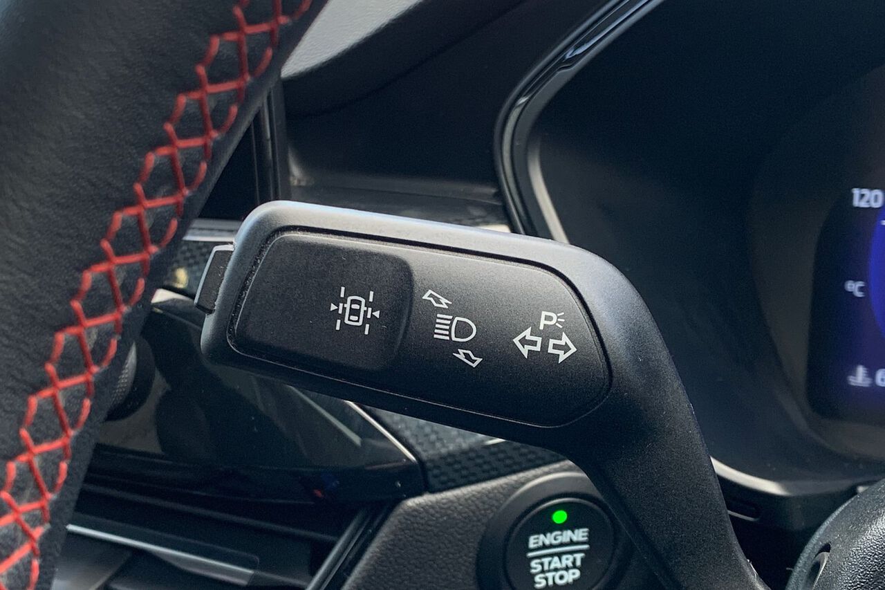 FORD KUGA, , hi-res