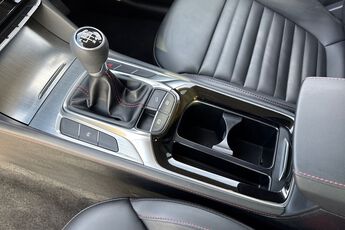 MG MOTOR UK HS, , hi-res