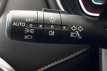 MG MOTOR UK HS, , hi-res