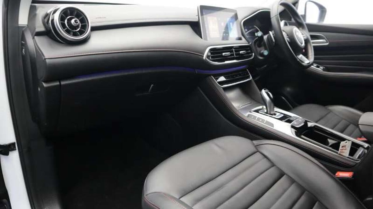 MG MOTOR UK HS, , hi-res