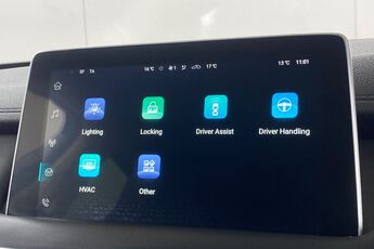 MG MOTOR UK HS, , hi-res