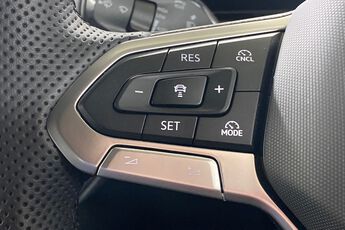 VOLKSWAGEN TIGUAN, , hi-res