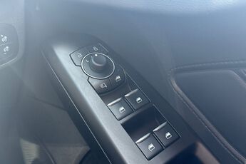 FORD FOCUS, , hi-res