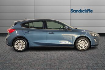 FORD FOCUS, , hi-res