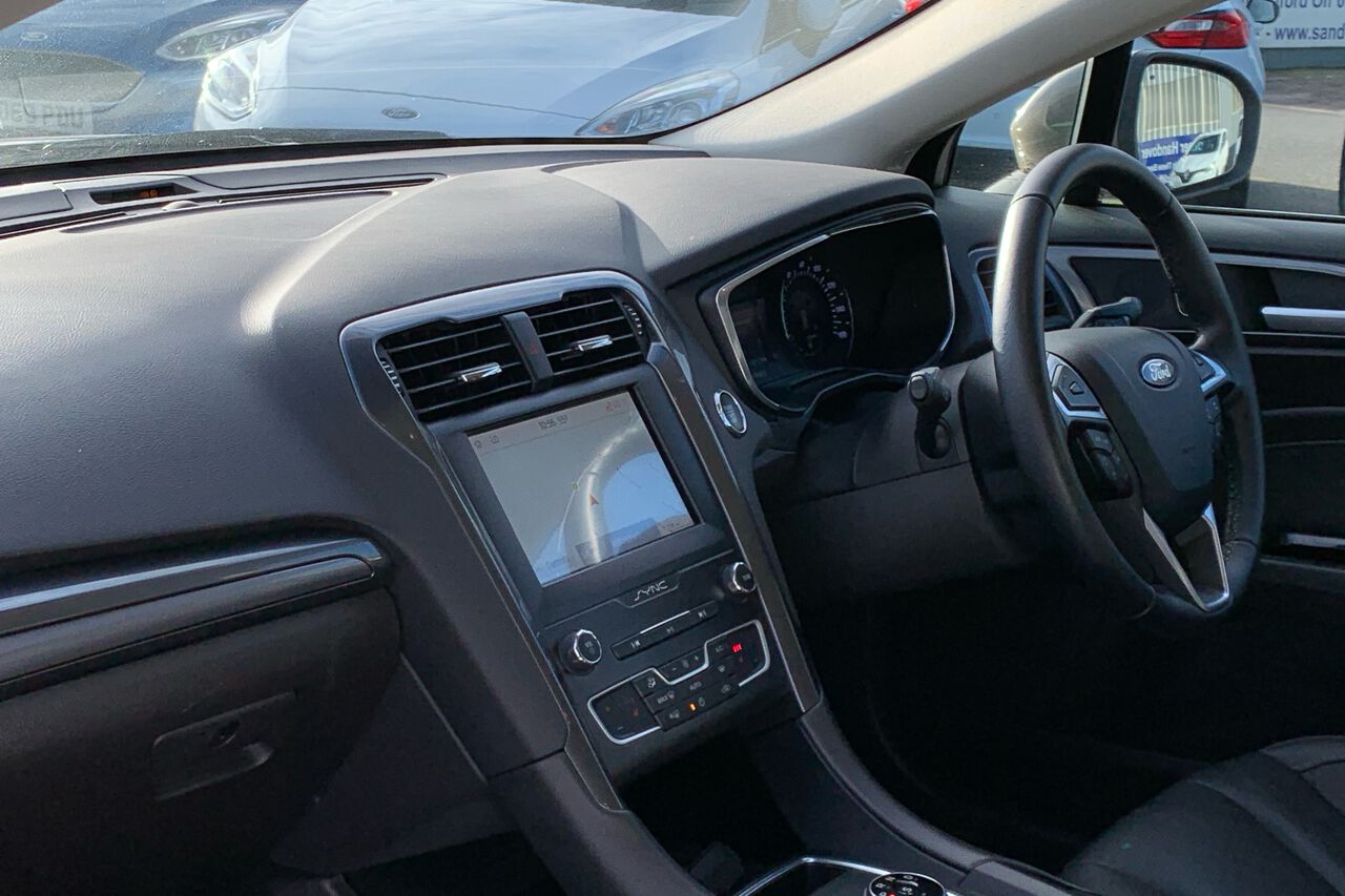 FORD MONDEO, , hi-res
