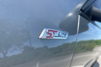 FORD KUGA, , hi-res
