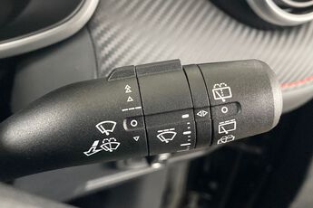 MG MOTOR UK ZS, , hi-res