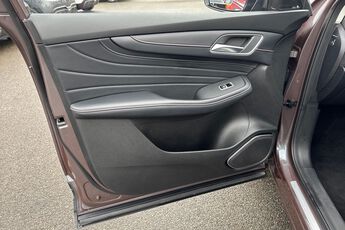 MG MOTOR UK HS, , hi-res