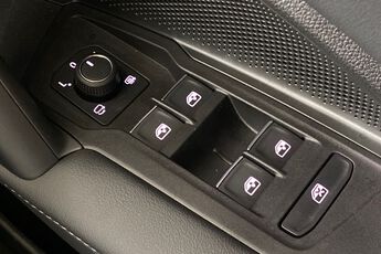 VOLKSWAGEN TIGUAN, , hi-res