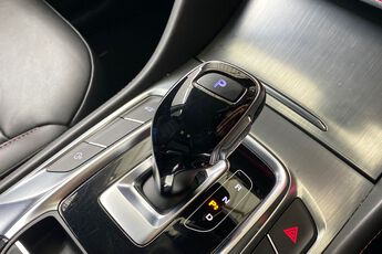 MG MOTOR UK HS, , hi-res