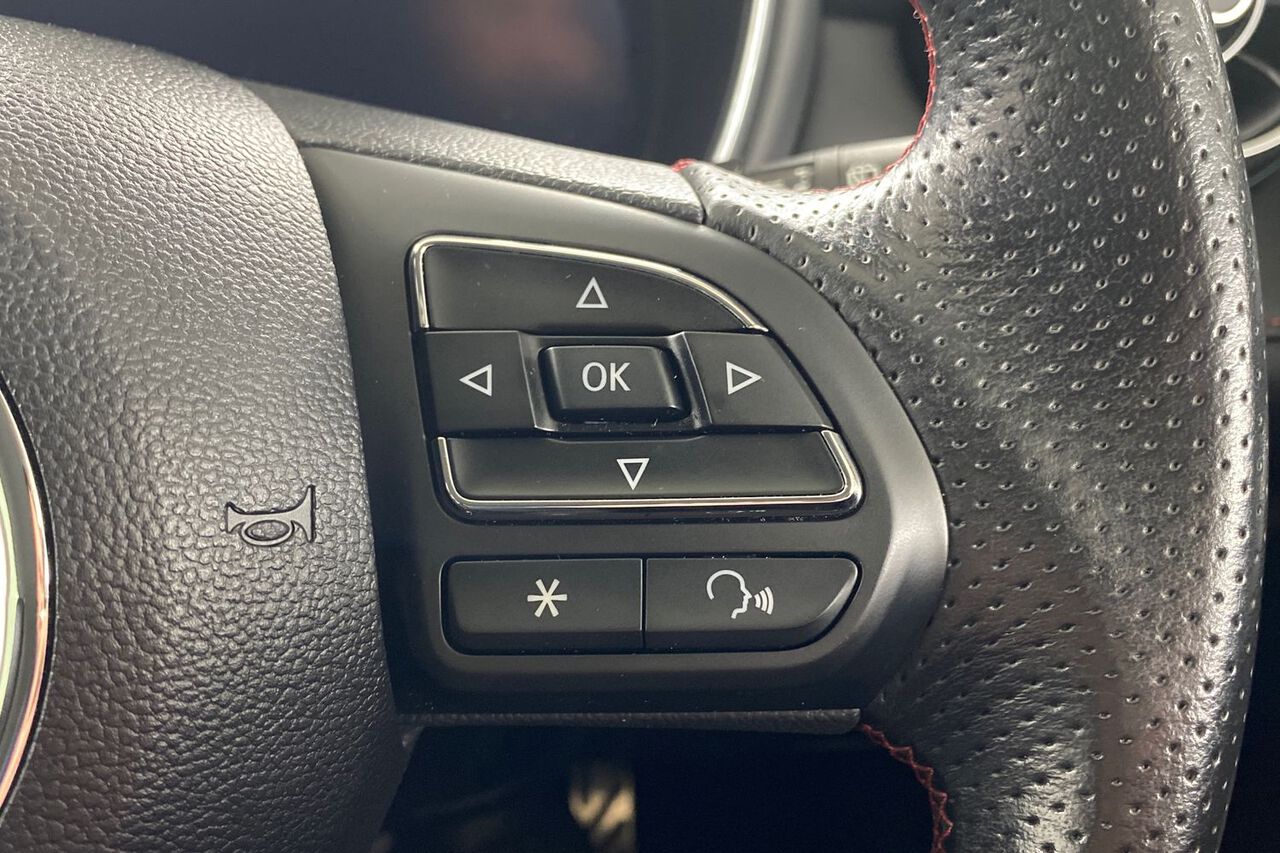MG MOTOR UK HS, , hi-res
