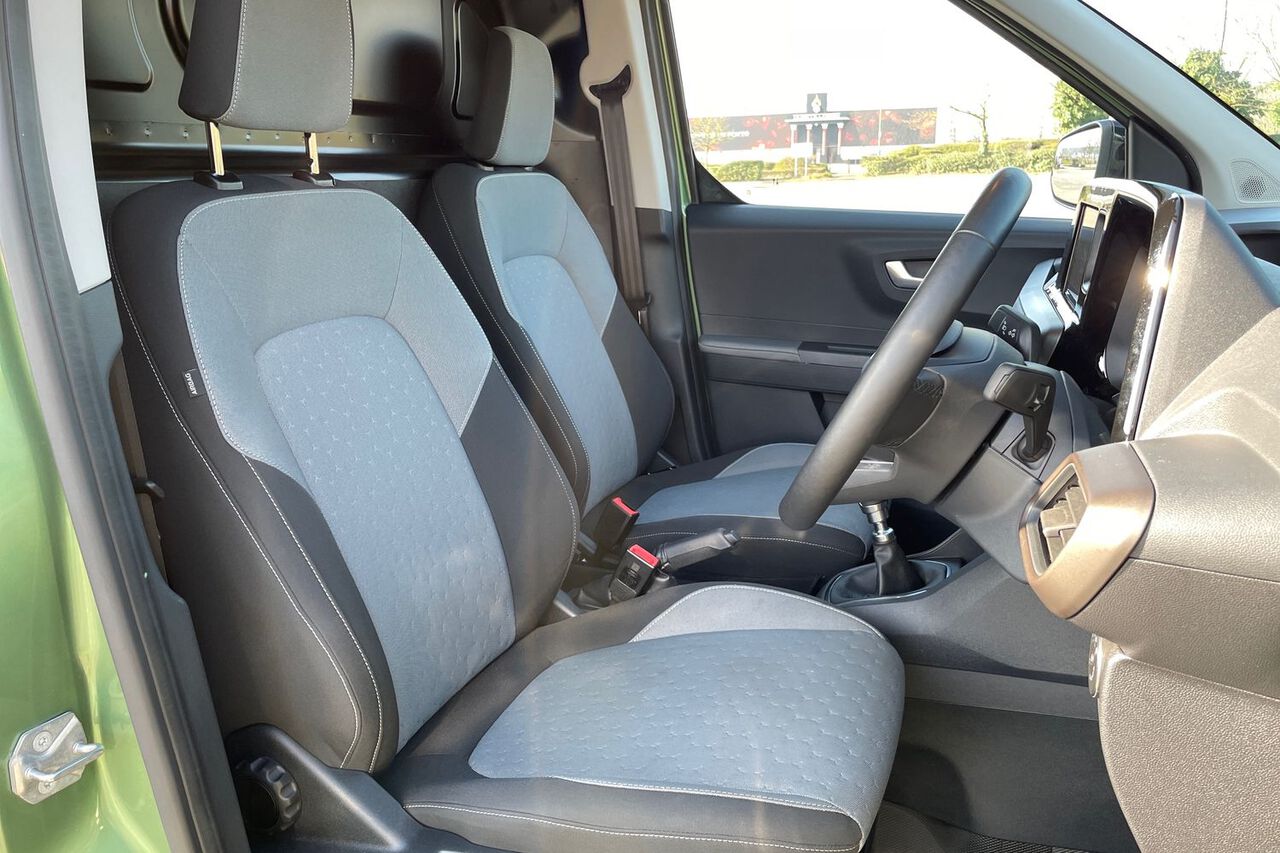 Ford Transit Courier 2024.00, , hi-res