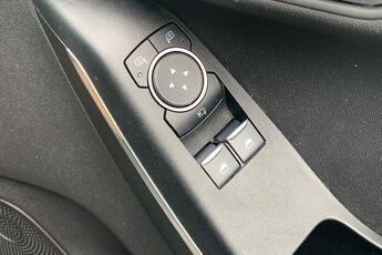FORD FIESTA, , hi-res