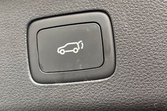 MG MOTOR UK HS, , hi-res