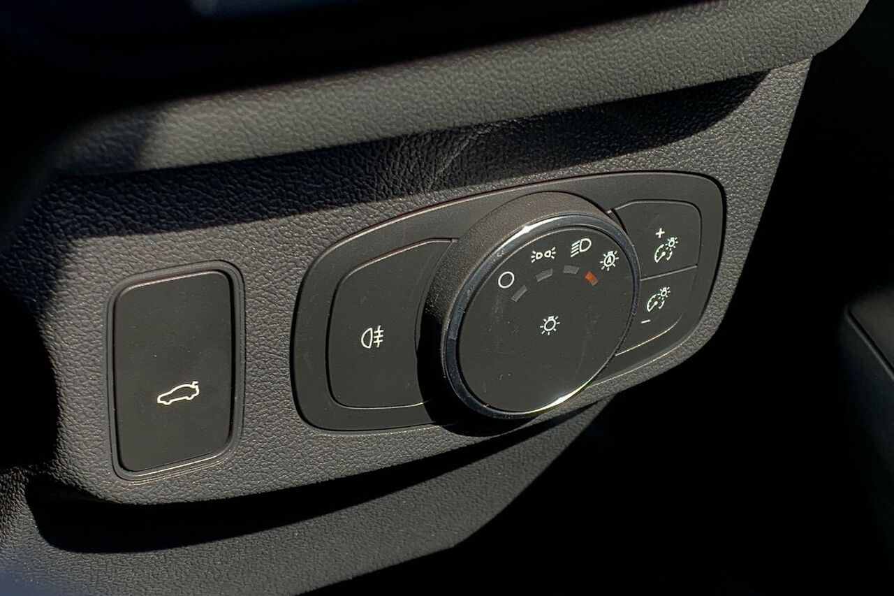 FORD FOCUS, , hi-res