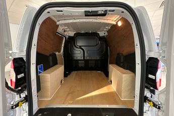 FORD TRANSIT COURIER, , hi-res