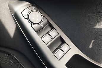 FORD FIESTA, , hi-res