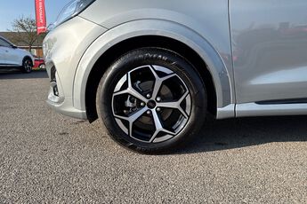 FORD PUMA, , hi-res